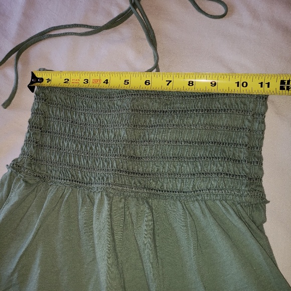American Eagle Outfitters NWT- Green top - Picture 5 of 6